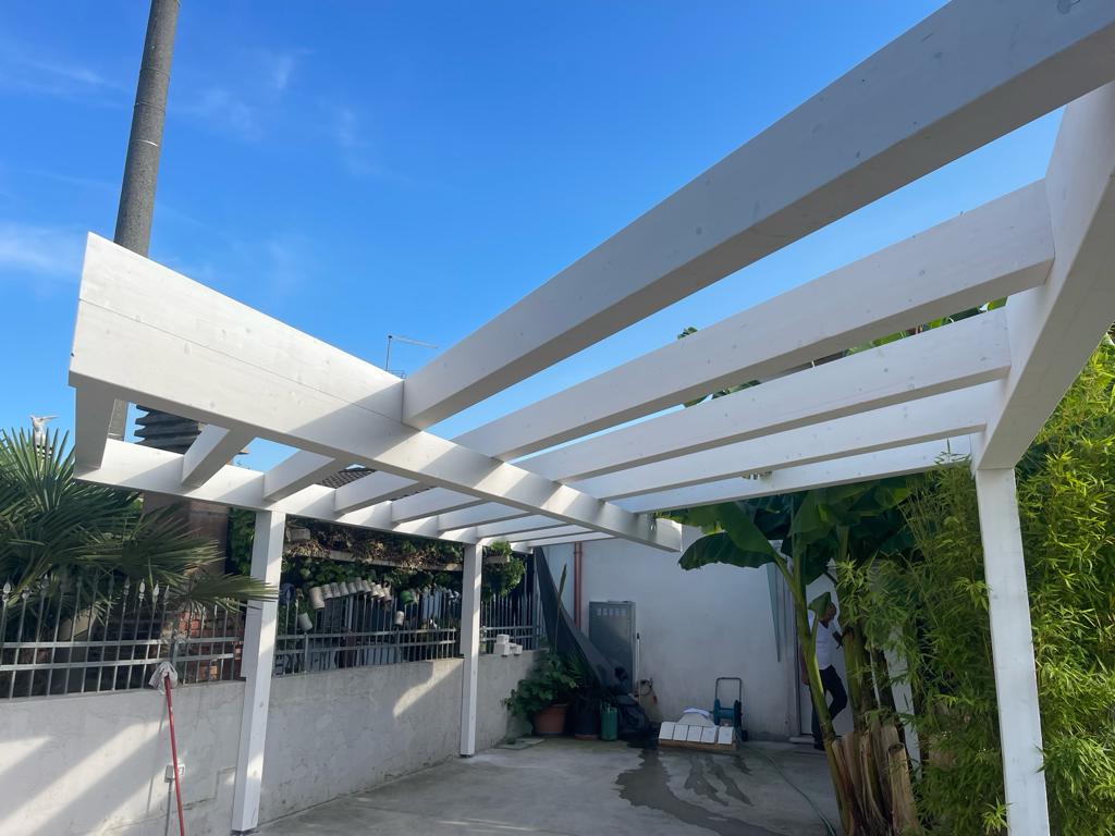 Pergola in Legno realizzato a Vigonza da PSK Costruzioni