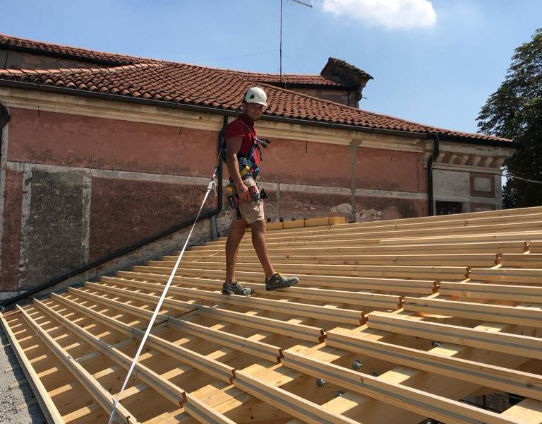 Ristrutturazione del tetto di un rustico a Padova